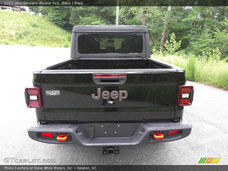 Black / Black 2022 Jeep Gladiator Mojave 4x4