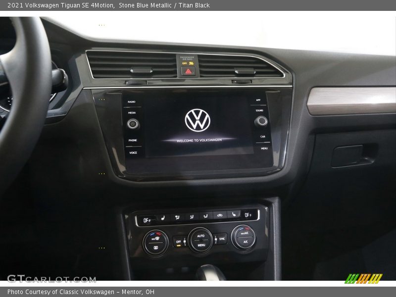 Stone Blue Metallic / Titan Black 2021 Volkswagen Tiguan SE 4Motion