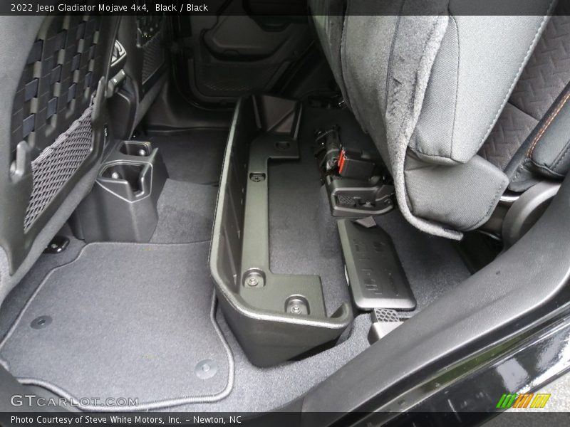 Black / Black 2022 Jeep Gladiator Mojave 4x4