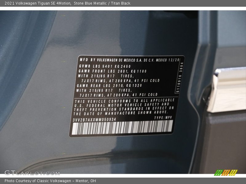 Stone Blue Metallic / Titan Black 2021 Volkswagen Tiguan SE 4Motion