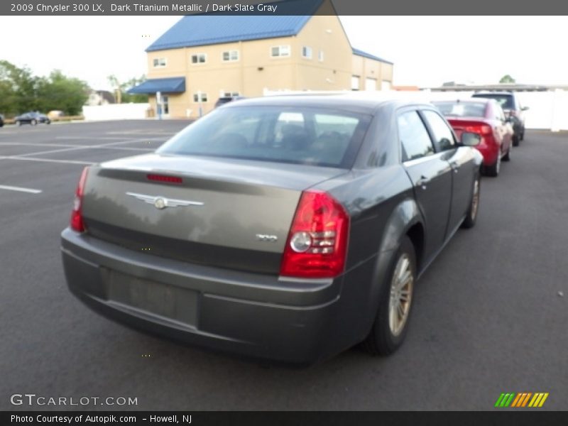 Dark Titanium Metallic / Dark Slate Gray 2009 Chrysler 300 LX