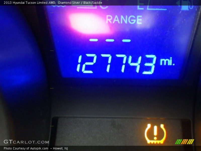 Diamond Silver / Black/Saddle 2013 Hyundai Tucson Limited AWD