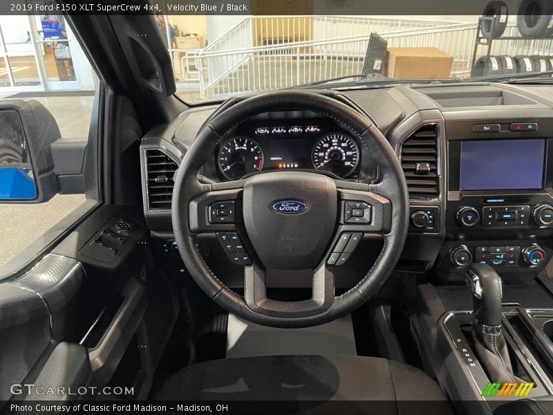 Velocity Blue / Black 2019 Ford F150 XLT SuperCrew 4x4