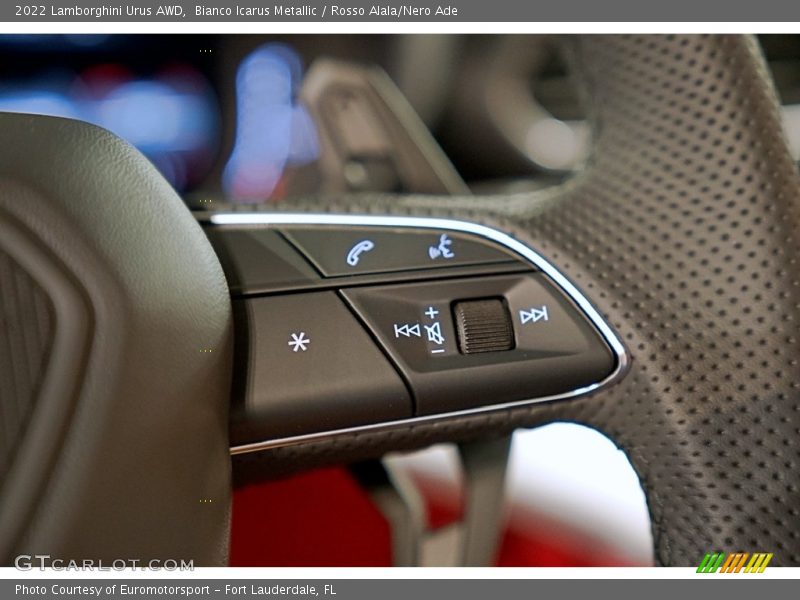  2022 Urus AWD Steering Wheel