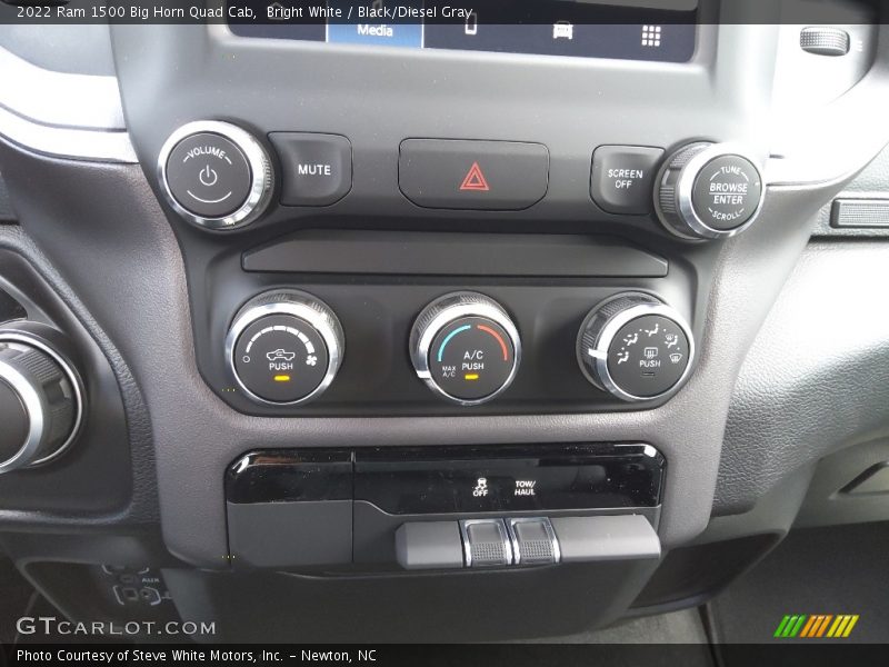 Controls of 2022 1500 Big Horn Quad Cab