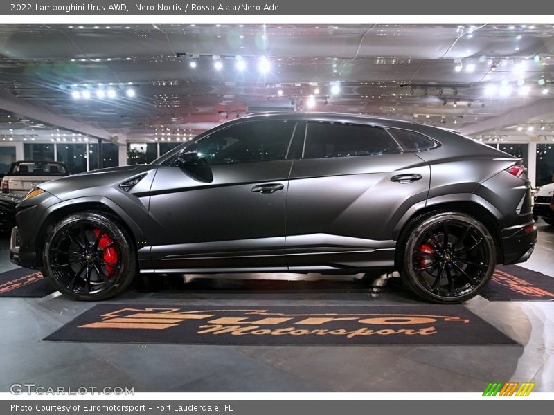  2022 Urus AWD Nero Noctis