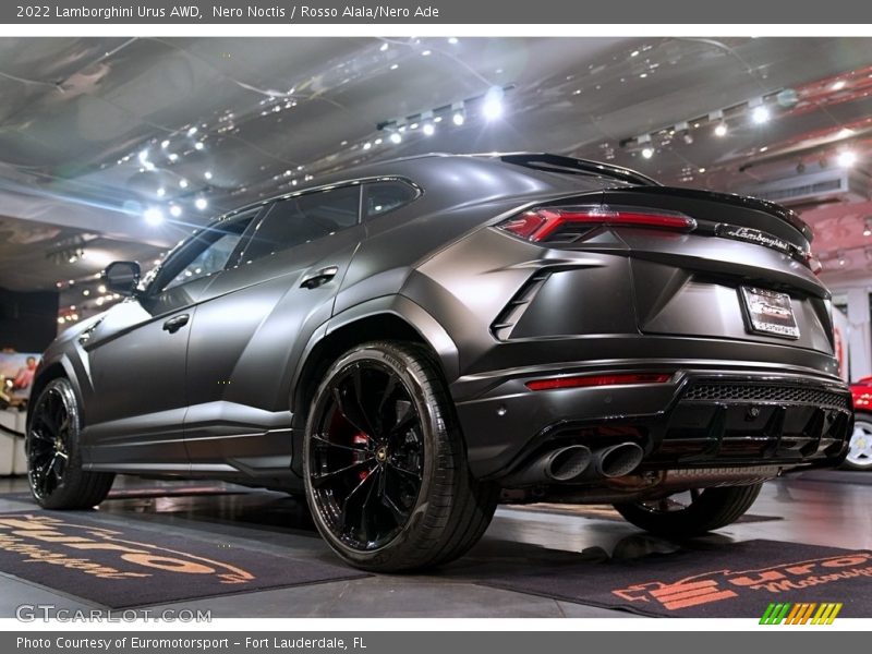 Nero Noctis / Rosso Alala/Nero Ade 2022 Lamborghini Urus AWD