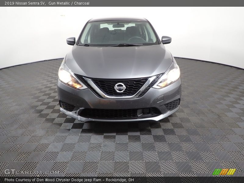 Gun Metallic / Charcoal 2019 Nissan Sentra SV