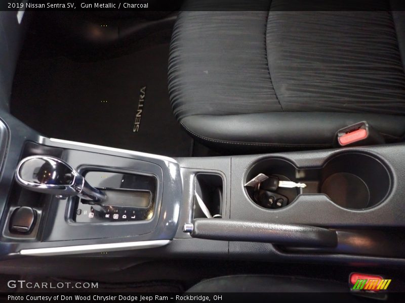 Gun Metallic / Charcoal 2019 Nissan Sentra SV