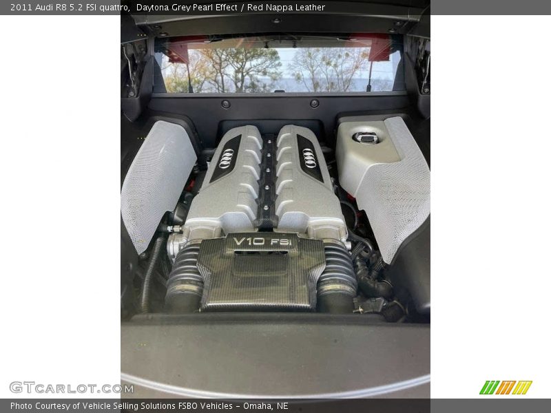  2011 R8 5.2 FSI quattro Engine - 5.2 Liter FSI DOHC 40-Valve VVT V10