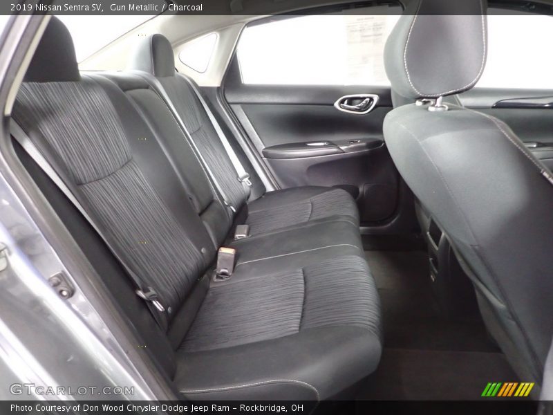 Gun Metallic / Charcoal 2019 Nissan Sentra SV