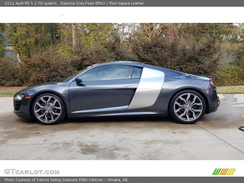  2011 R8 5.2 FSI quattro Daytona Grey Pearl Effect