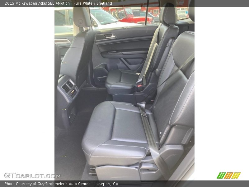 Pure White / Shetland 2019 Volkswagen Atlas SEL 4Motion