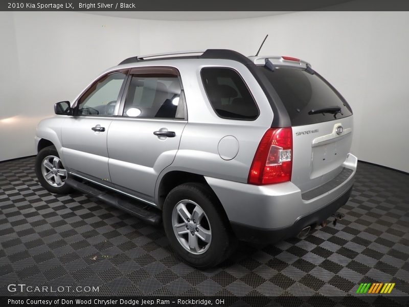 Bright Silver / Black 2010 Kia Sportage LX