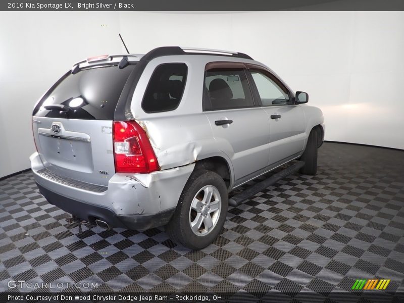 Bright Silver / Black 2010 Kia Sportage LX