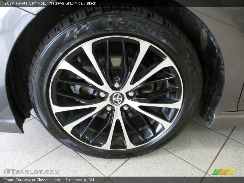 Predawn Gray Mica / Black 2020 Toyota Camry SE