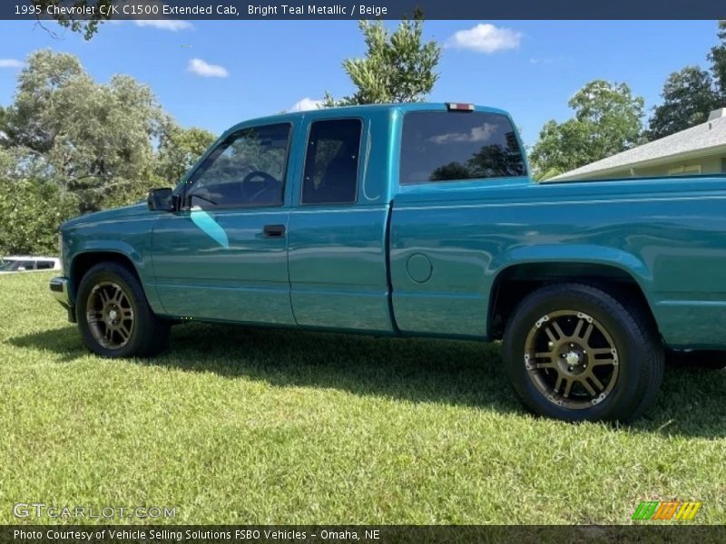 Bright Teal Metallic / Beige 1995 Chevrolet C/K C1500 Extended Cab