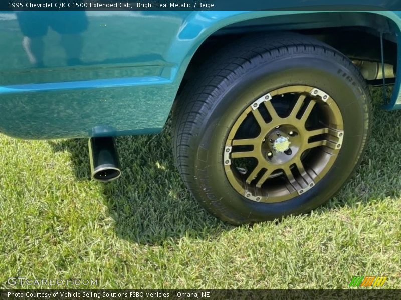 Custom Wheels of 1995 C/K C1500 Extended Cab