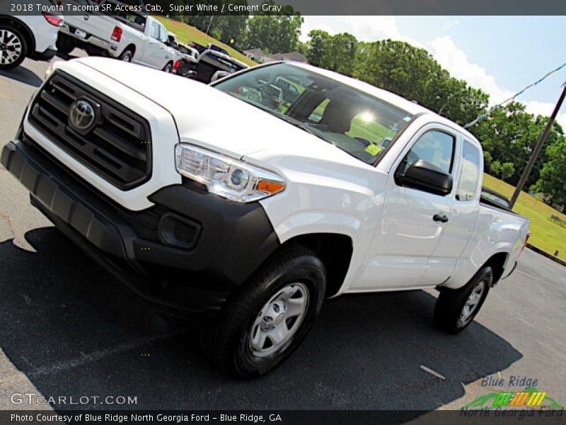 Super White / Cement Gray 2018 Toyota Tacoma SR Access Cab