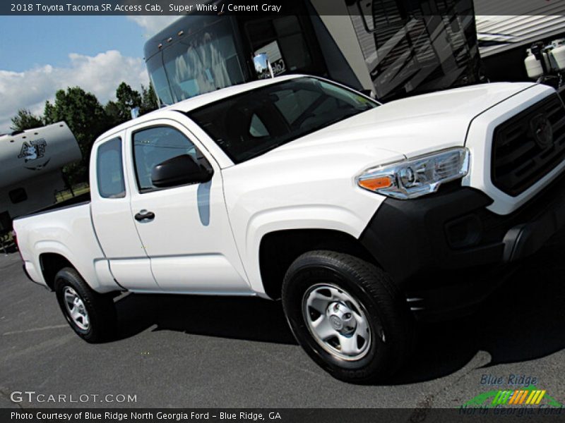 Super White / Cement Gray 2018 Toyota Tacoma SR Access Cab