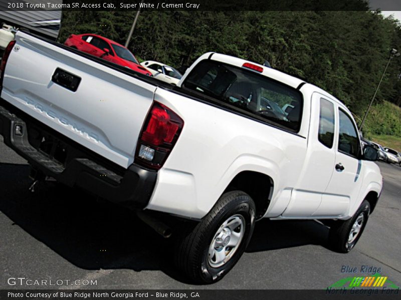 Super White / Cement Gray 2018 Toyota Tacoma SR Access Cab