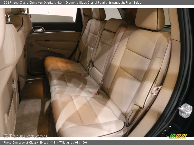 Diamond Black Crystal Pearl / Brown/Light Frost Beige 2017 Jeep Grand Cherokee Overland 4x4