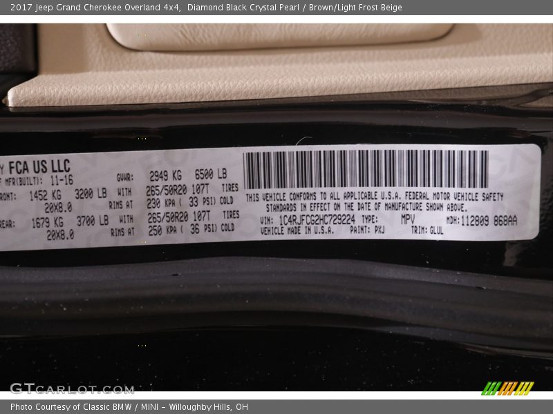Diamond Black Crystal Pearl / Brown/Light Frost Beige 2017 Jeep Grand Cherokee Overland 4x4