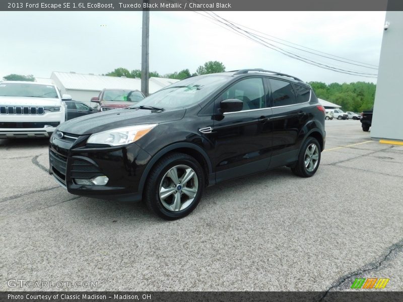 Tuxedo Black Metallic / Charcoal Black 2013 Ford Escape SE 1.6L EcoBoost