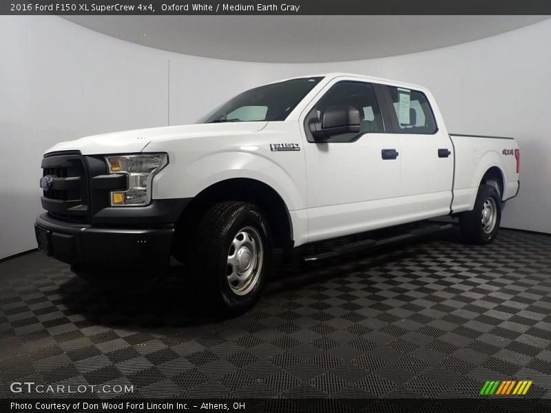 Oxford White / Medium Earth Gray 2016 Ford F150 XL SuperCrew 4x4