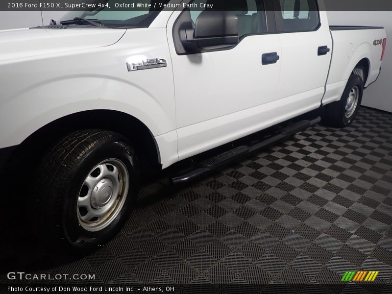 Oxford White / Medium Earth Gray 2016 Ford F150 XL SuperCrew 4x4