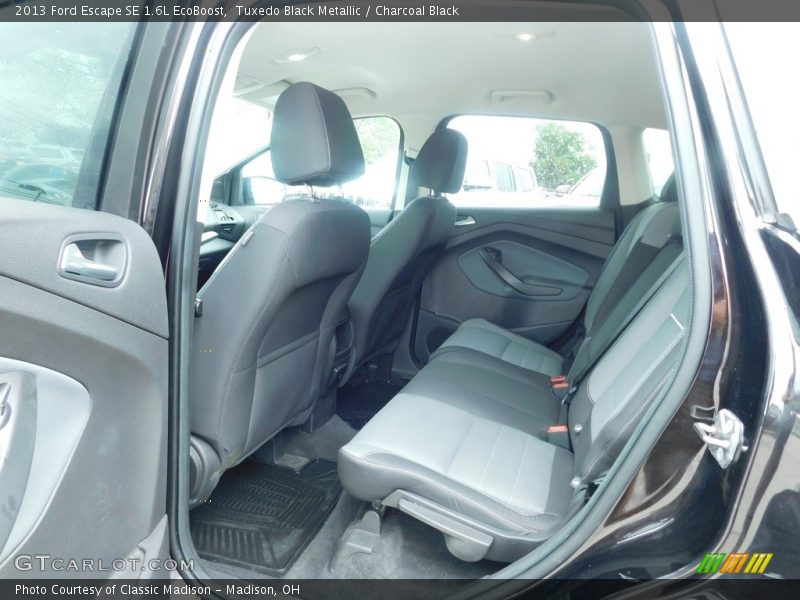 Tuxedo Black Metallic / Charcoal Black 2013 Ford Escape SE 1.6L EcoBoost