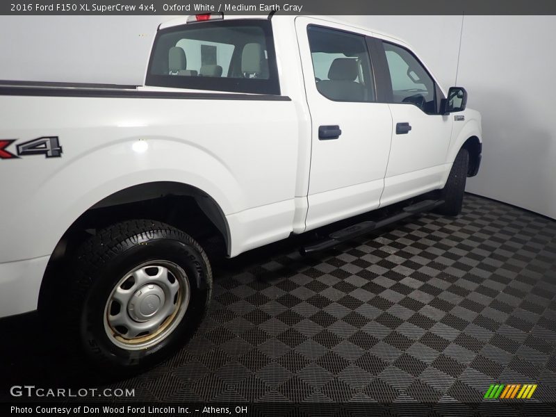Oxford White / Medium Earth Gray 2016 Ford F150 XL SuperCrew 4x4