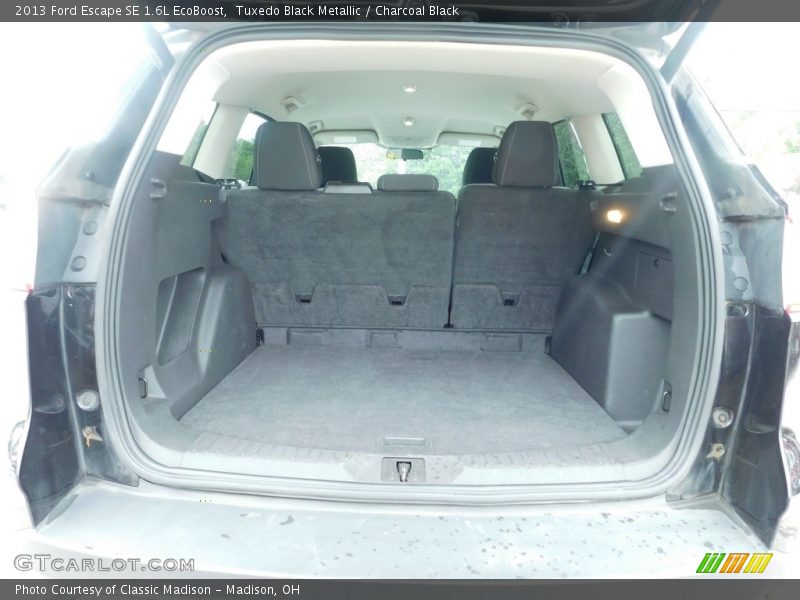 Tuxedo Black Metallic / Charcoal Black 2013 Ford Escape SE 1.6L EcoBoost