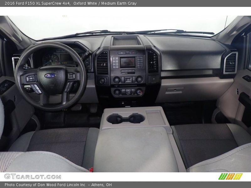 Oxford White / Medium Earth Gray 2016 Ford F150 XL SuperCrew 4x4
