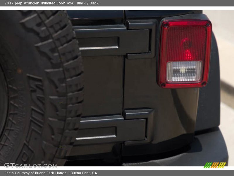 Black / Black 2017 Jeep Wrangler Unlimited Sport 4x4