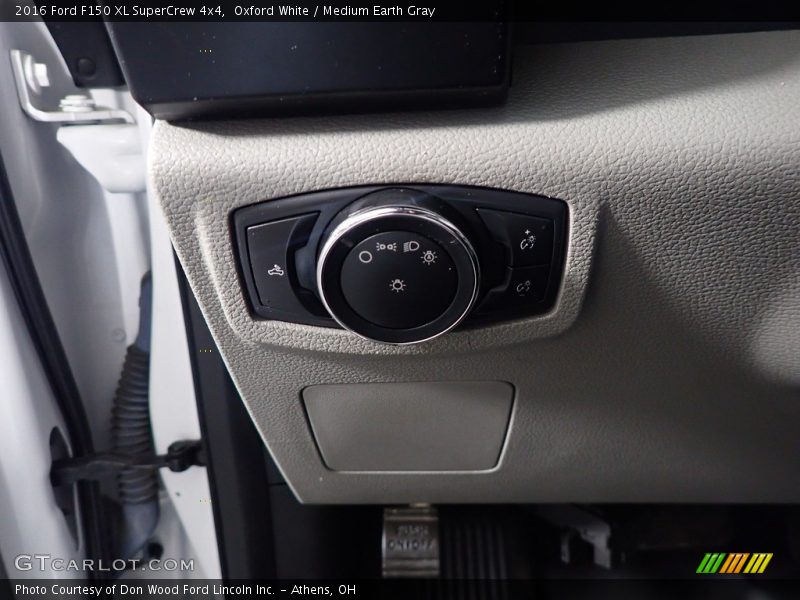 Oxford White / Medium Earth Gray 2016 Ford F150 XL SuperCrew 4x4