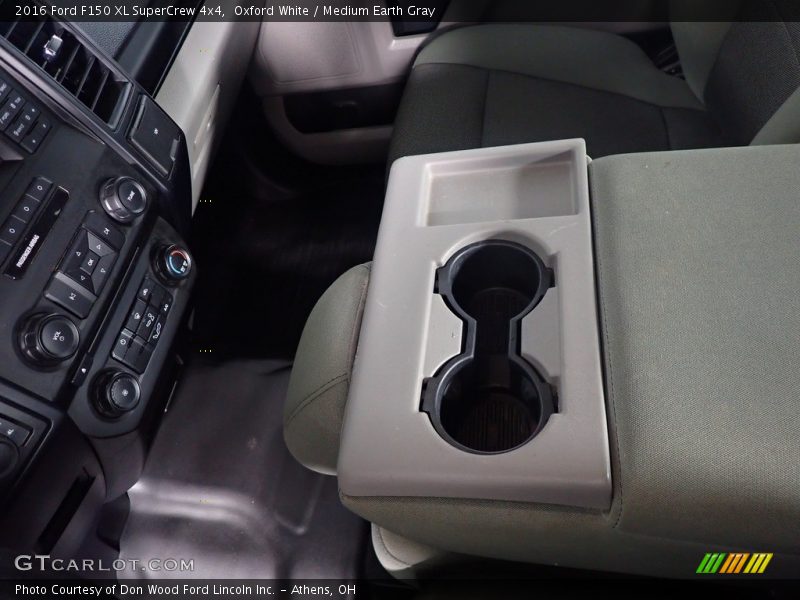 Oxford White / Medium Earth Gray 2016 Ford F150 XL SuperCrew 4x4