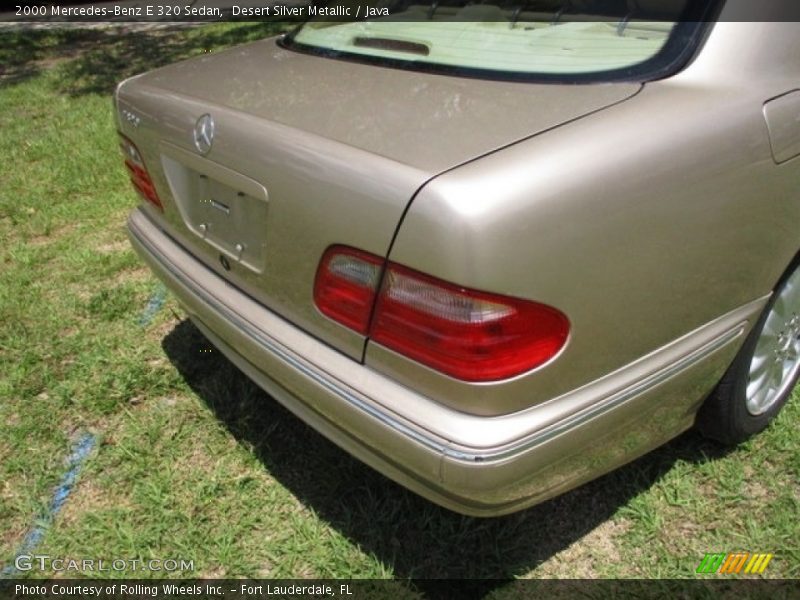 Desert Silver Metallic / Java 2000 Mercedes-Benz E 320 Sedan