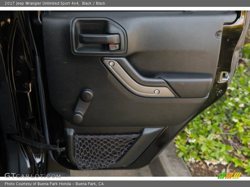 Black / Black 2017 Jeep Wrangler Unlimited Sport 4x4