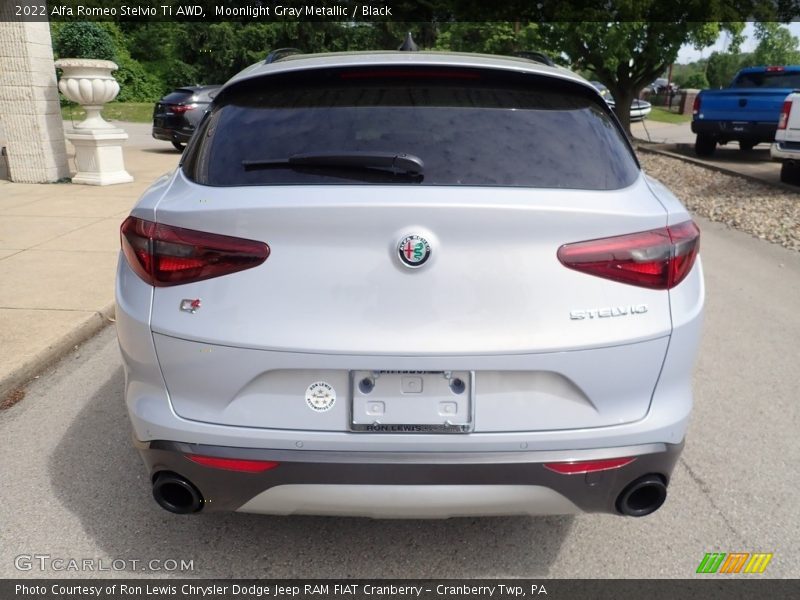 Moonlight Gray Metallic / Black 2022 Alfa Romeo Stelvio Ti AWD