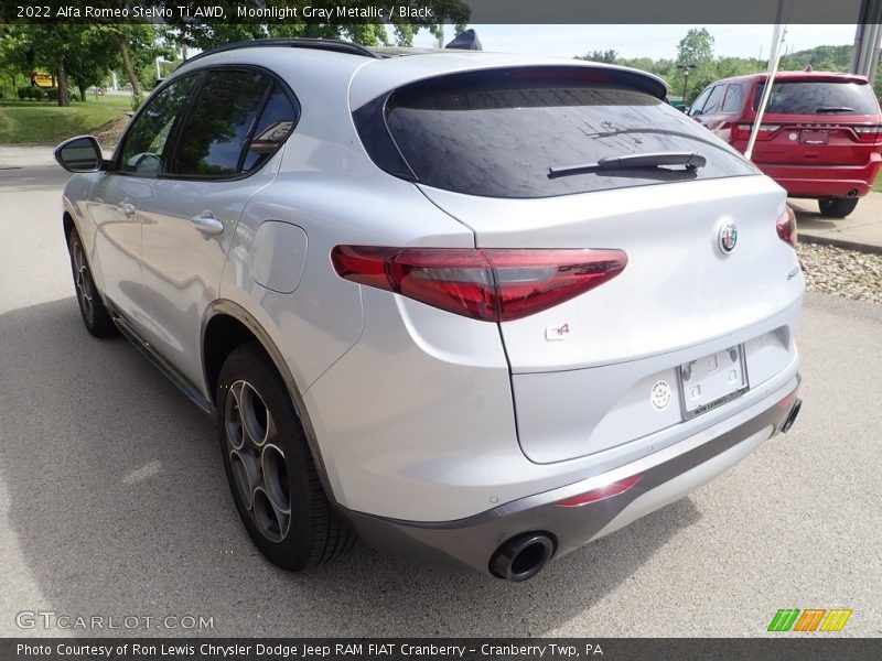 Moonlight Gray Metallic / Black 2022 Alfa Romeo Stelvio Ti AWD