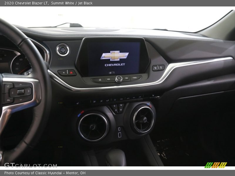 Summit White / Jet Black 2020 Chevrolet Blazer LT