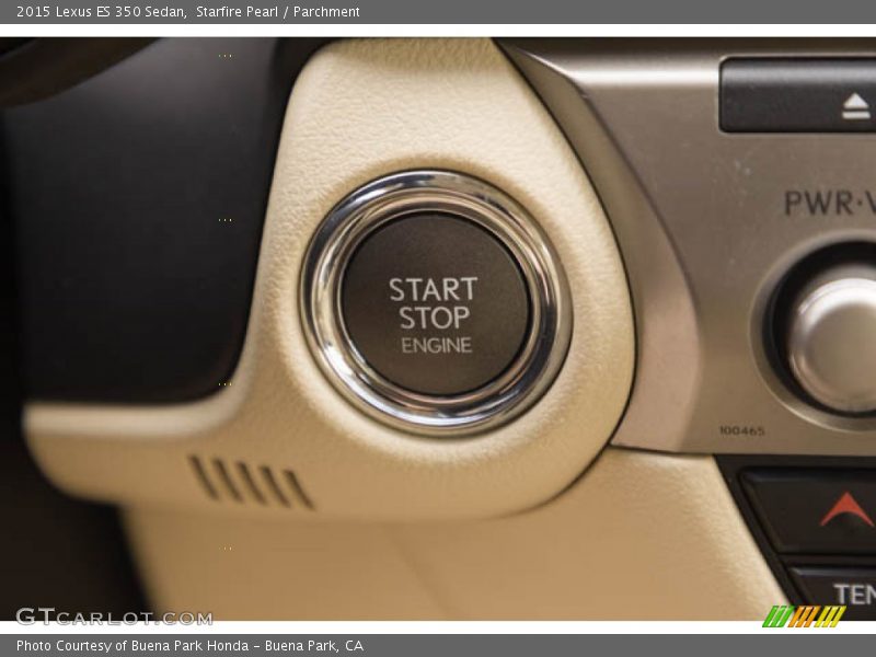 Controls of 2015 ES 350 Sedan