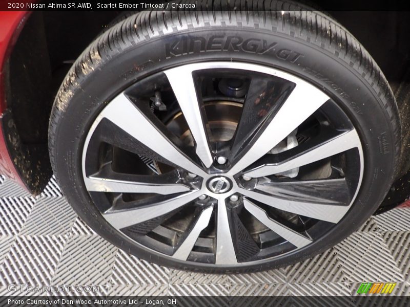 Scarlet Ember Tintcoat / Charcoal 2020 Nissan Altima SR AWD