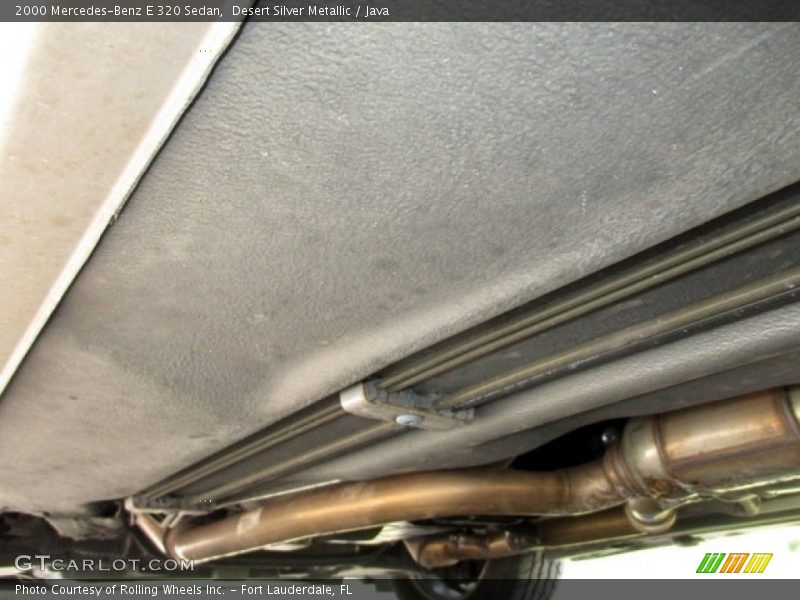 Desert Silver Metallic / Java 2000 Mercedes-Benz E 320 Sedan