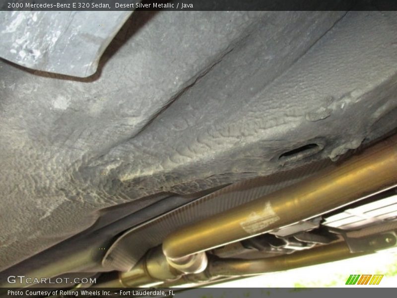 Desert Silver Metallic / Java 2000 Mercedes-Benz E 320 Sedan