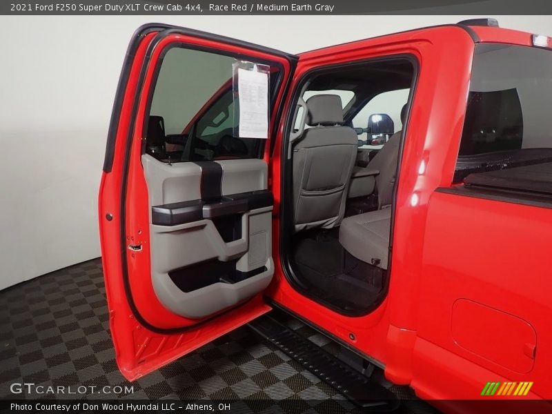 Race Red / Medium Earth Gray 2021 Ford F250 Super Duty XLT Crew Cab 4x4