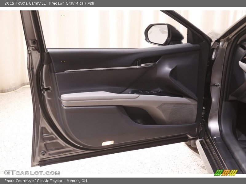 Predawn Gray Mica / Ash 2019 Toyota Camry LE
