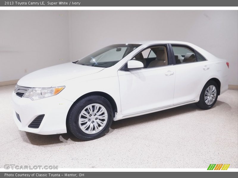 Super White / Ivory 2013 Toyota Camry LE