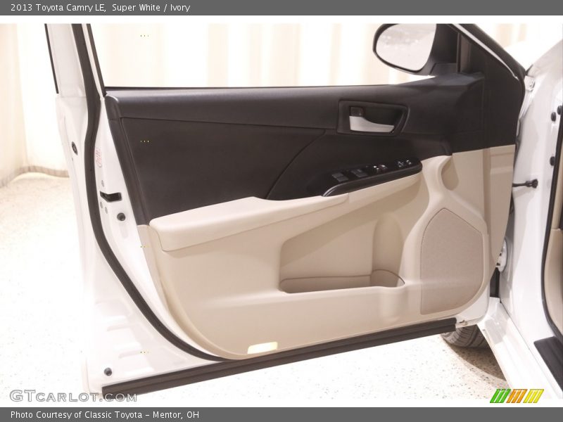 Super White / Ivory 2013 Toyota Camry LE